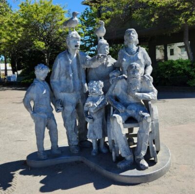 Edmonds Family Statue